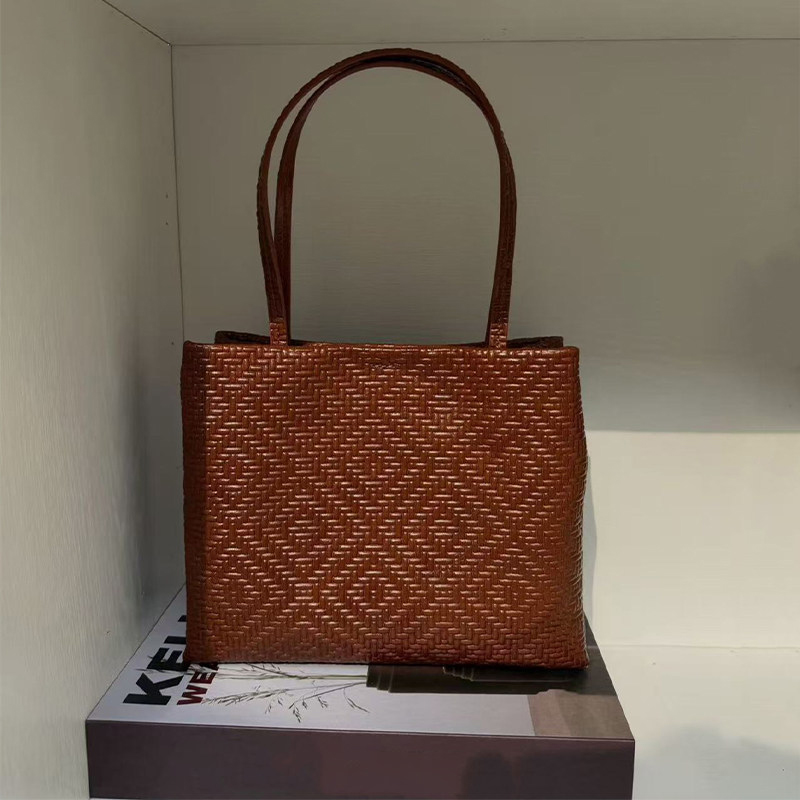 Borsa Tote Mendy in Vera Pelle - Luxury Bags Office recensione e prezzo