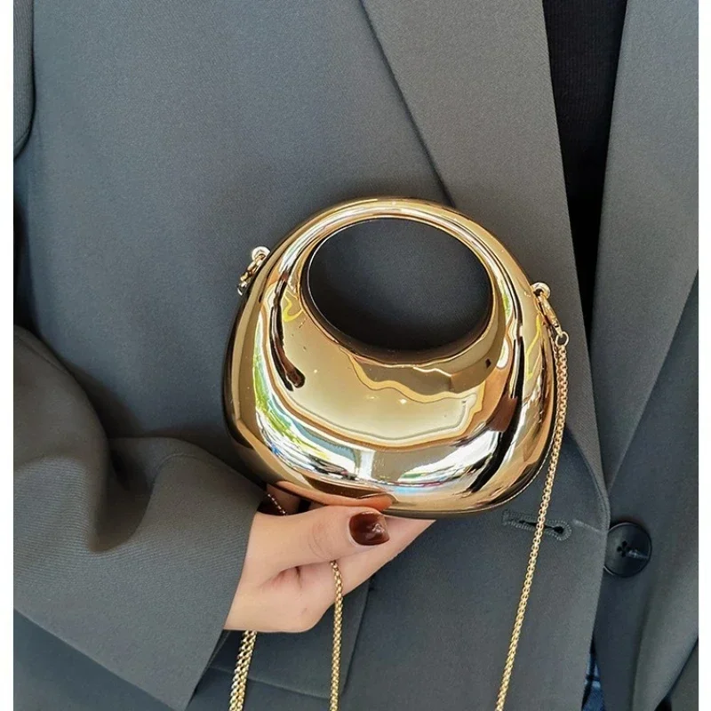 Borsa a tracolla da donna di v - Luxury Bags To Sell recensione e prezzo