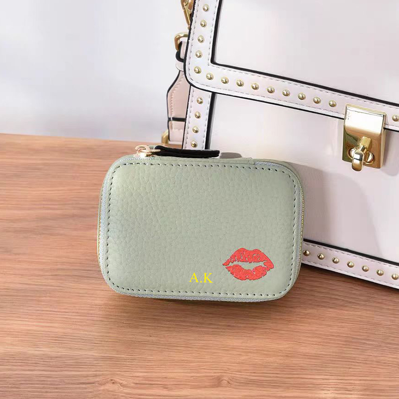 Scatola per rossetto da donna  - Luxury Bags Names recensione e prezzo